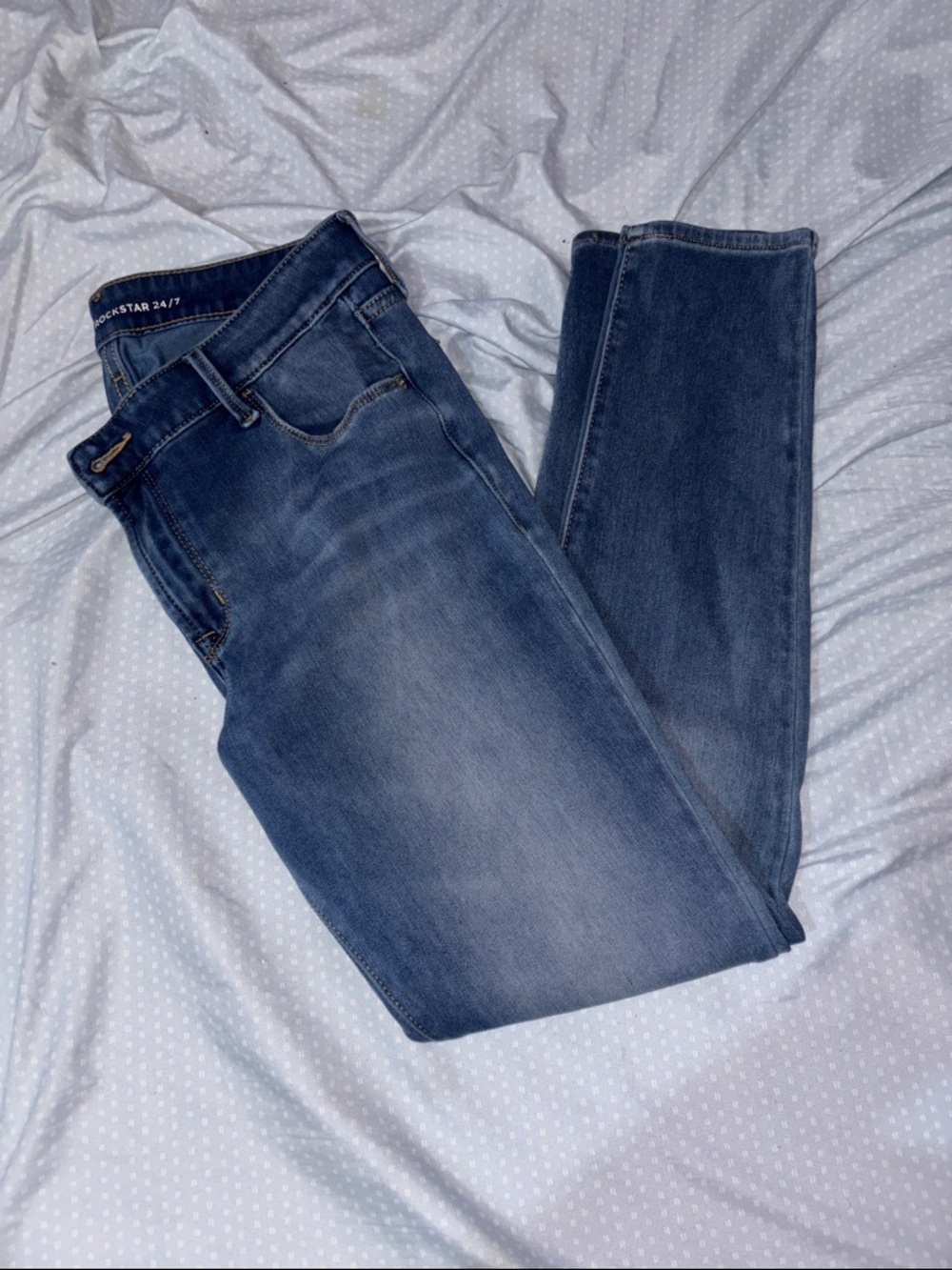 Women’s Mid-Blue Slim Straight Jeans